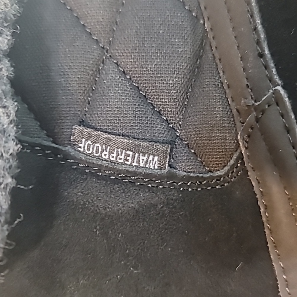 Bearpaw Women's Inka Winter Suede and Rubber Reflective Waterproof Boots Size 10 - Picture 5 of 10